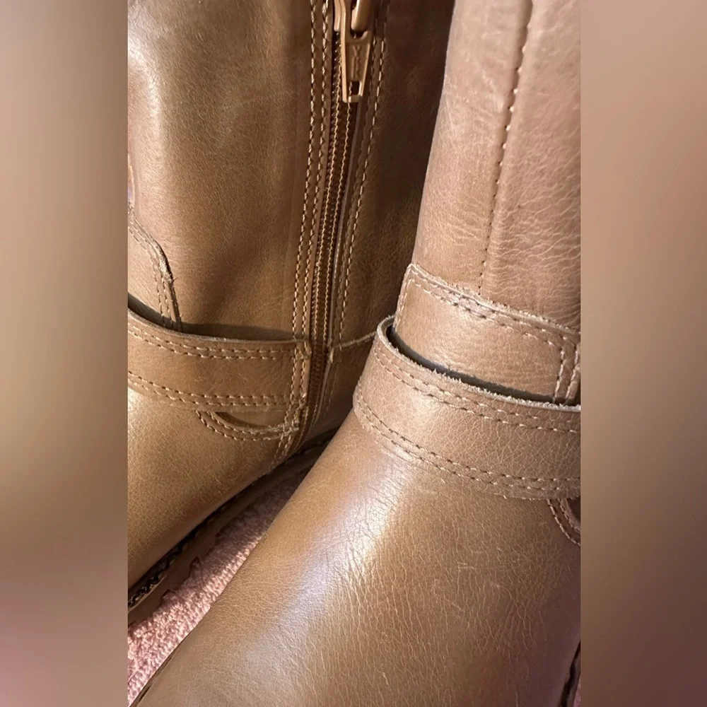 NEW Lucky Brand Women's Kenadie Ankle Riding Boot Brown Leather Size 7.5